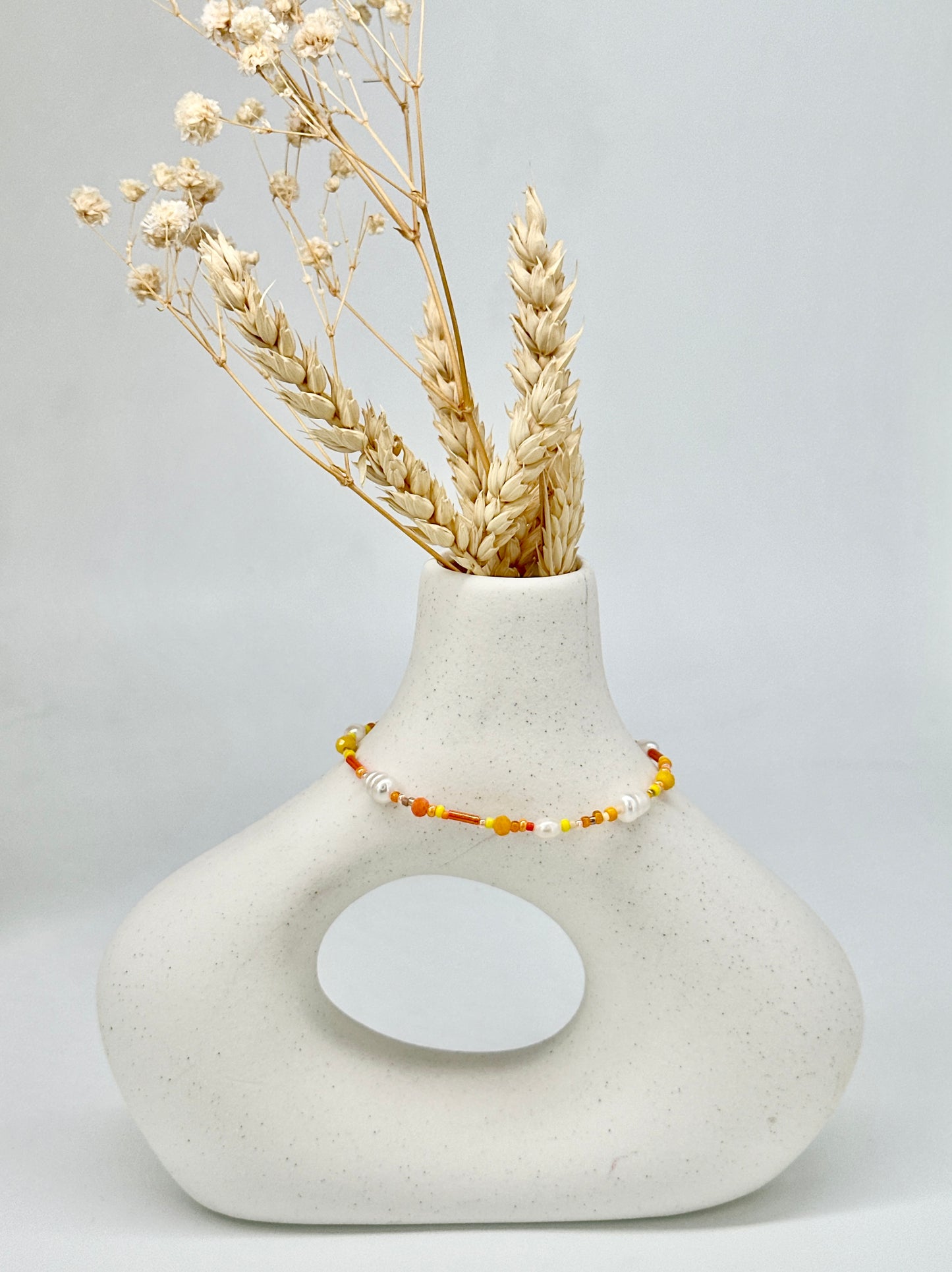 Necklace with freshwater pearls rose and white