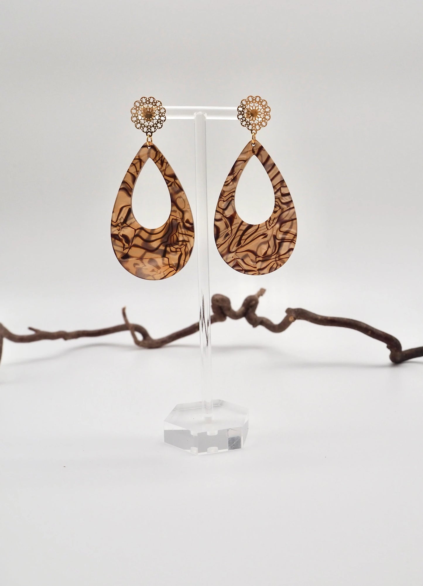 Ohrringe Tropfenform gemustert