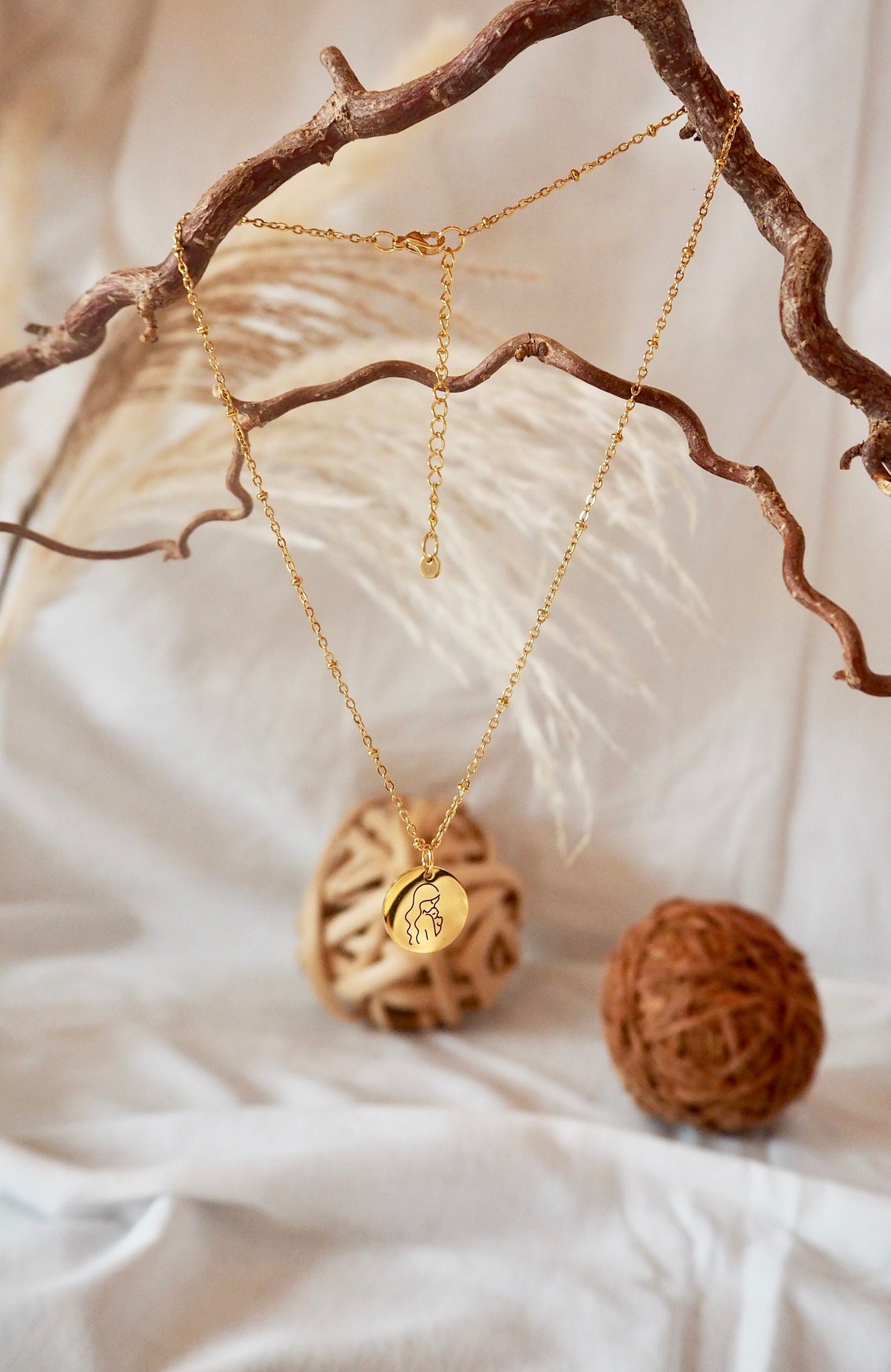 Feine Kette mit Mama - Anhänger