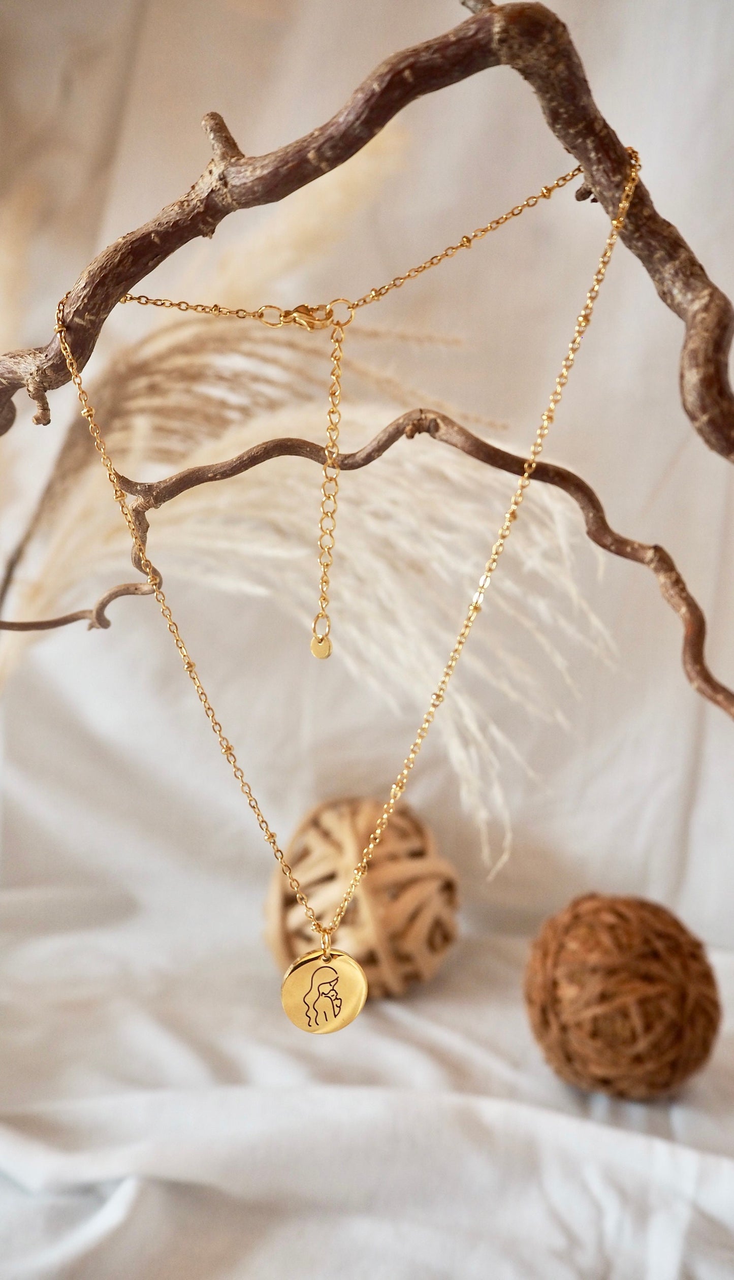 Feine Kette mit Mama - Anhänger