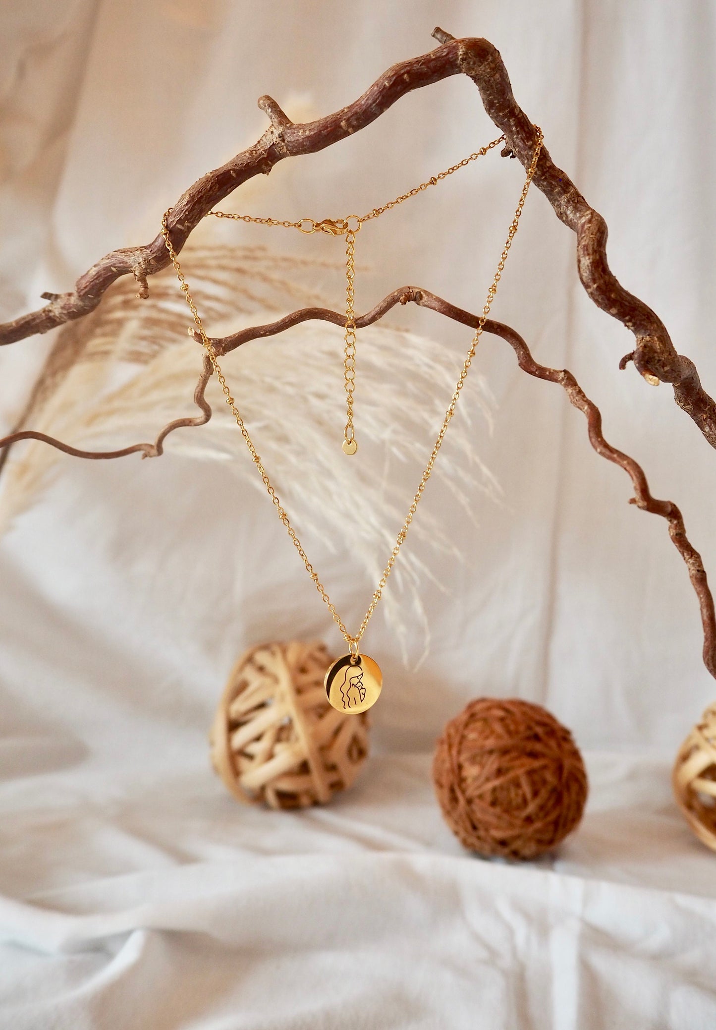 Feine Kette mit Mama - Anhänger