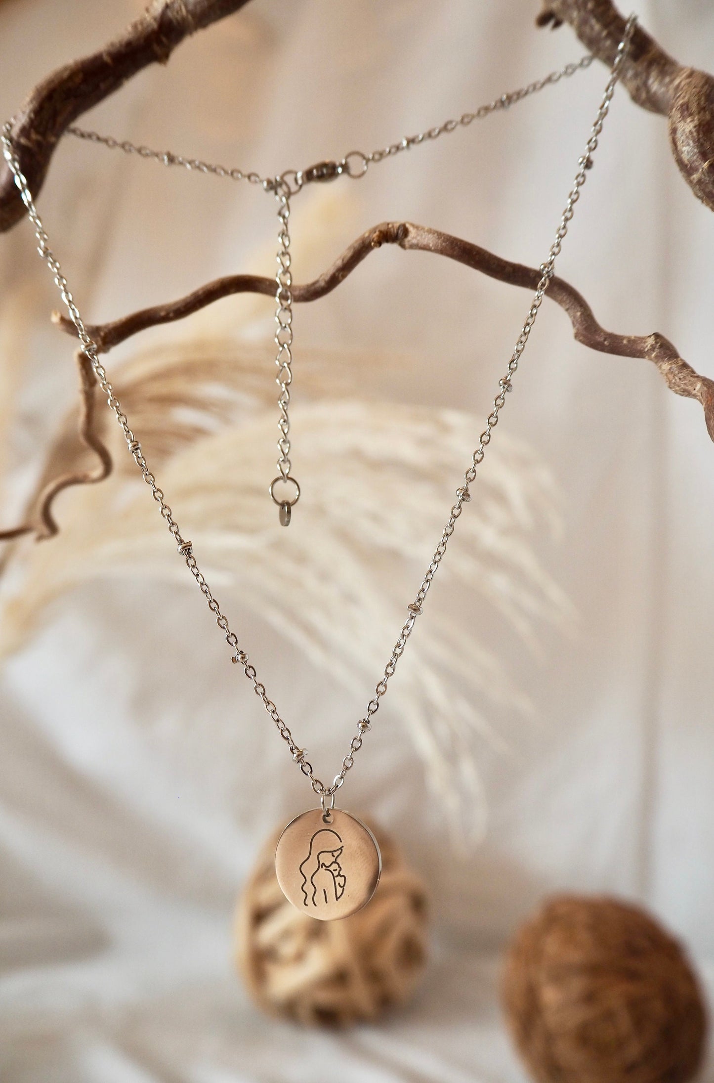 Feine Kette mit Mama - Anhänger